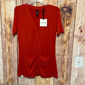 Women's Red  Shirt Agnes & Dora Size Small Red Button Down Top NWT